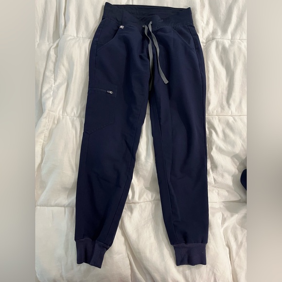 Womens FIGS navy blue scrub jogger pants (5pocket) size XXSP - Picture 2 of 3